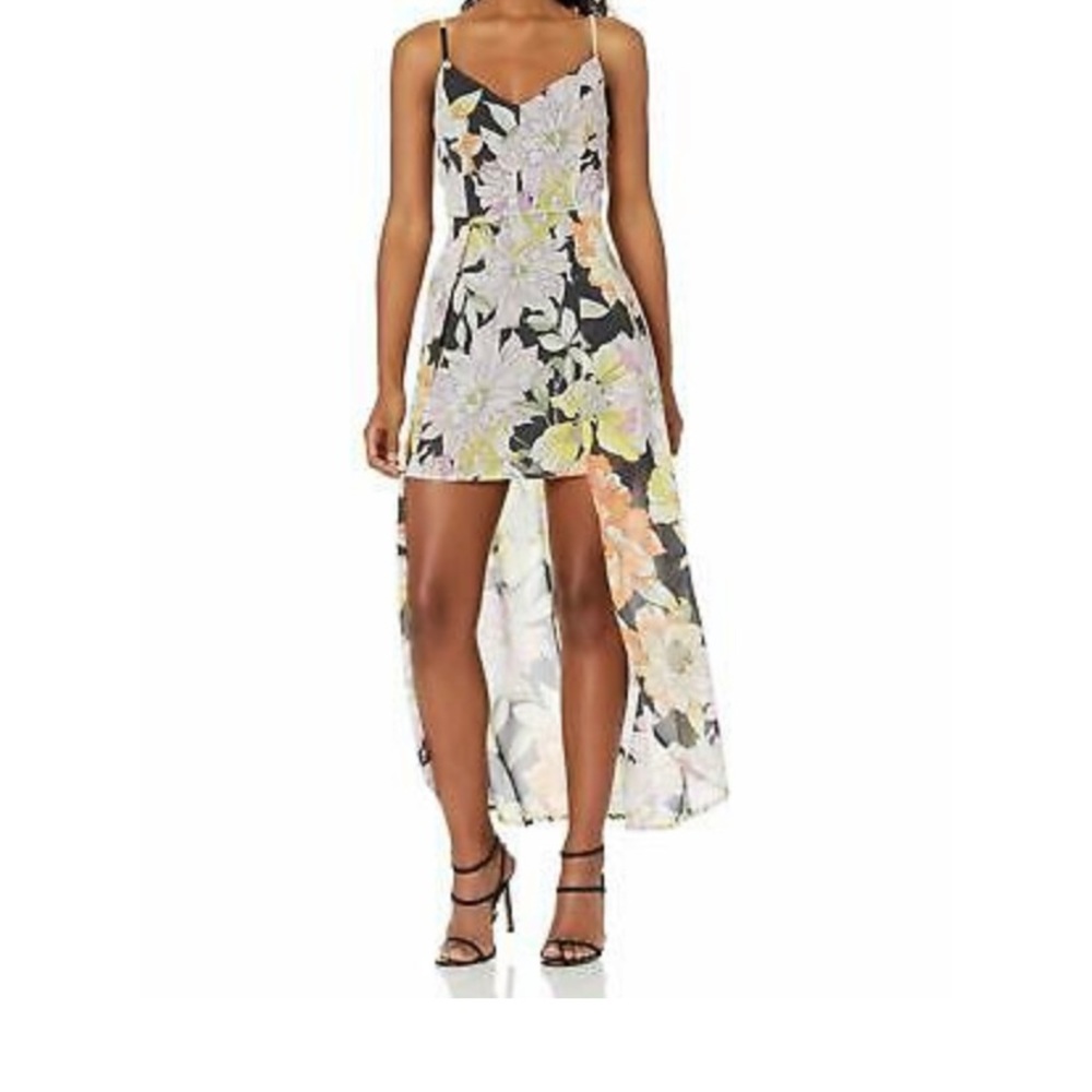 BRAND NEW GUESS DRESS
